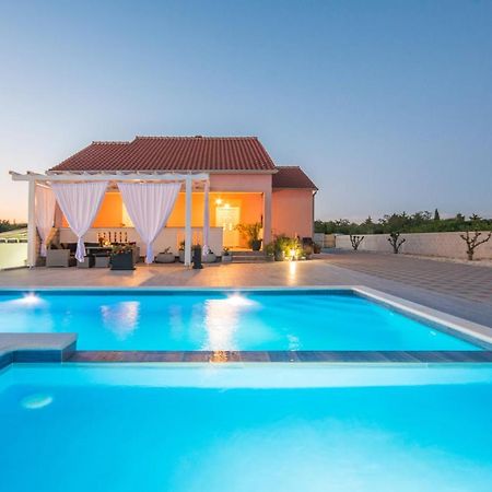 Villa Maris Tinj Esterno foto