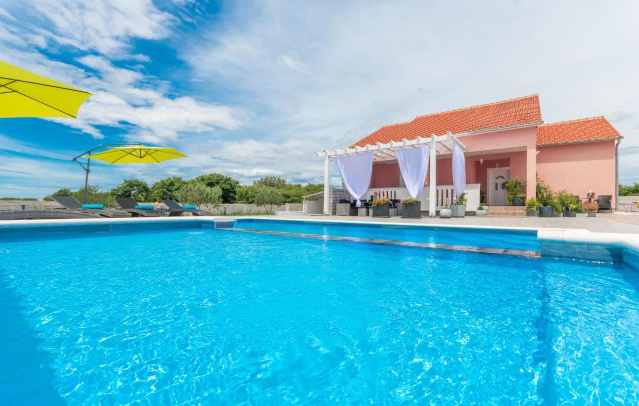 Villa Maris Tinj Esterno foto