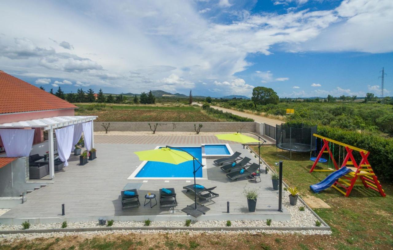 Villa Maris Tinj Esterno foto