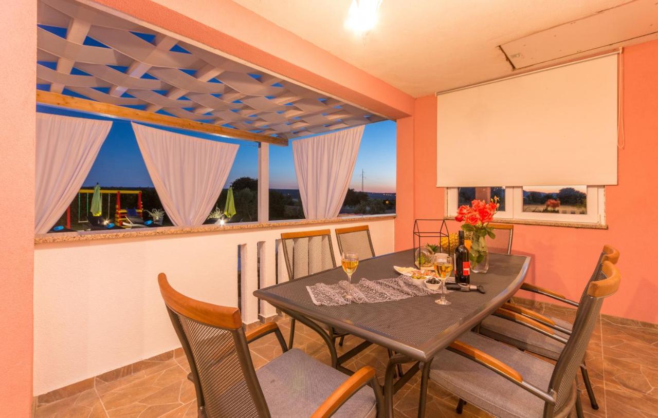 Villa Maris Tinj Esterno foto