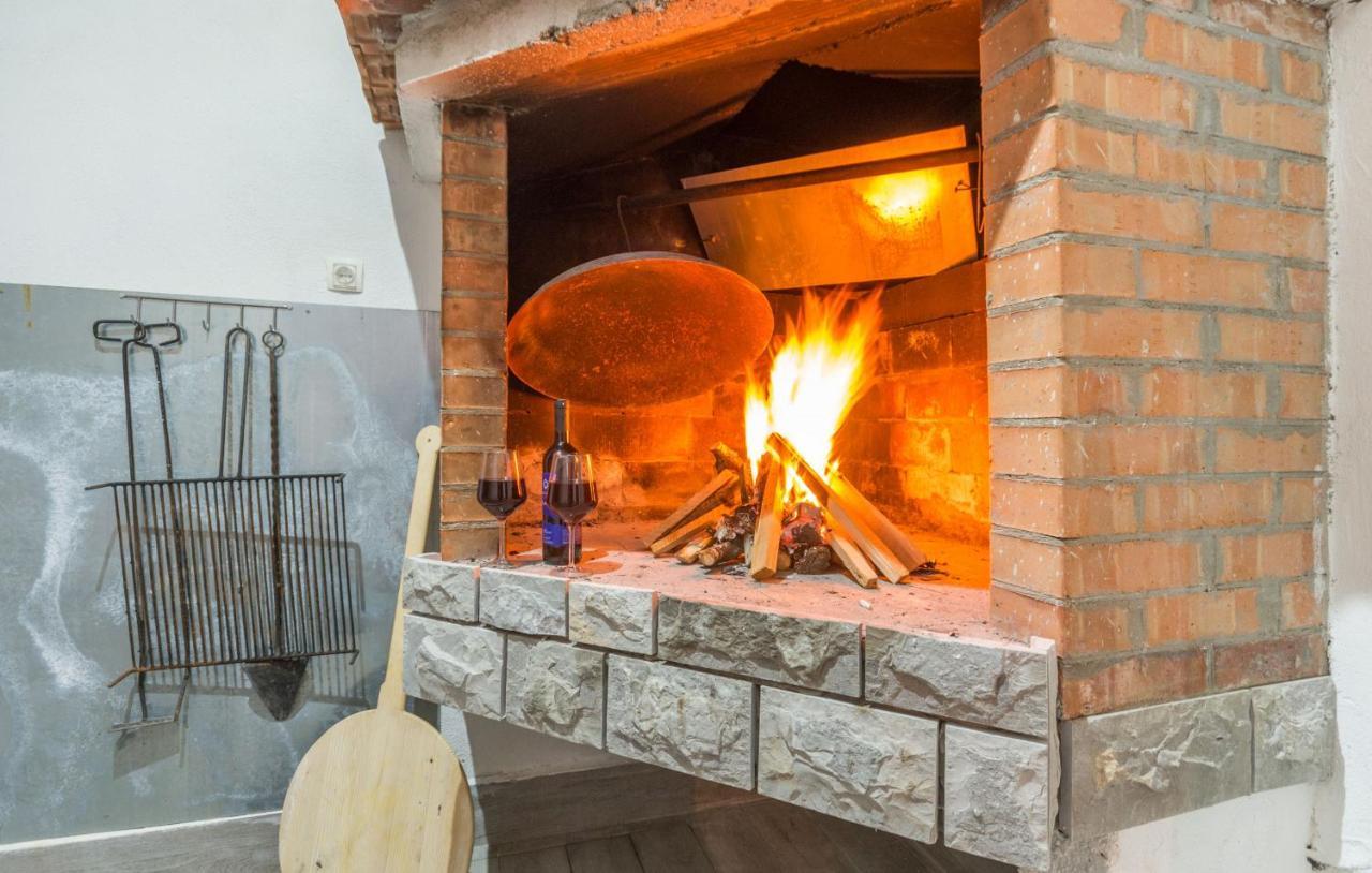 Villa Maris Tinj Esterno foto