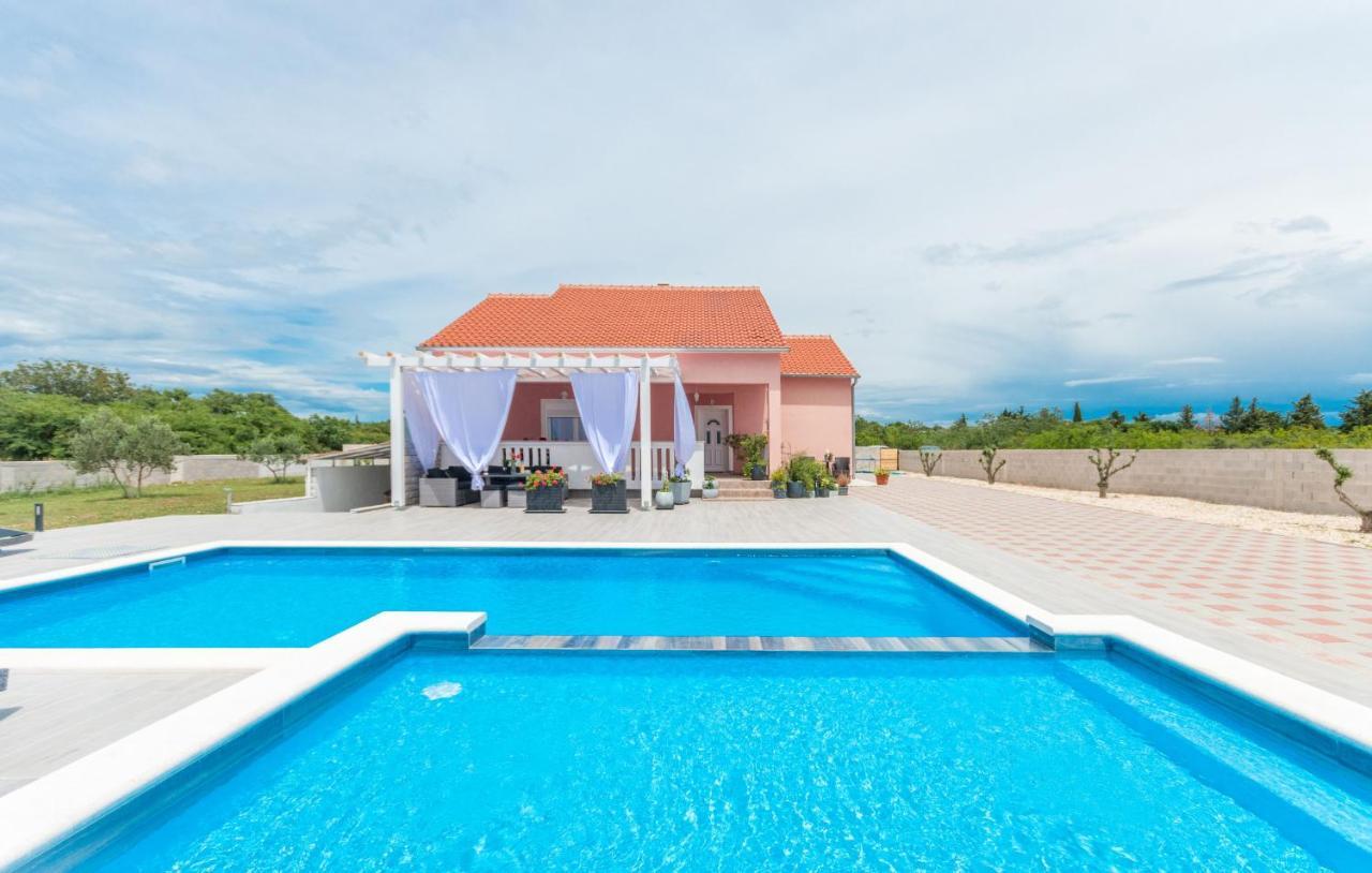 Villa Maris Tinj Esterno foto