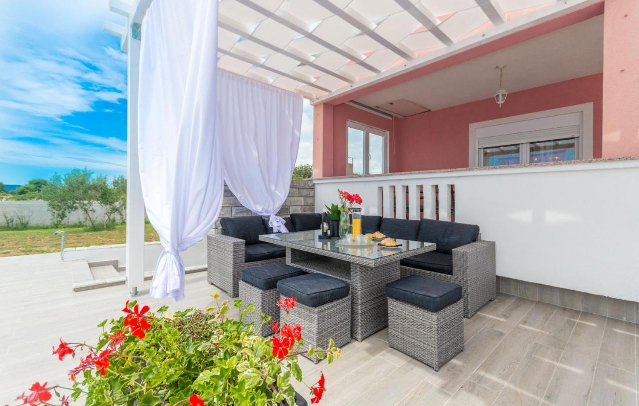 Villa Maris Tinj Esterno foto